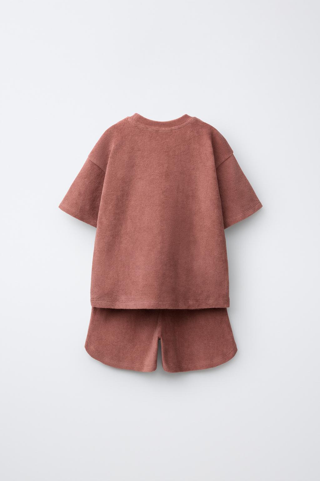 КОМПЛЕКТ ИЗ ФУТБОЛКИ С КАРМАНОМ И ШОРТОВ ИЗ МАХРОВОЙ ТКАНИ