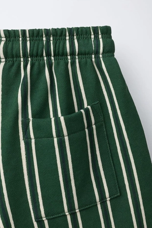 Шорты из мягкой ткани в полоску