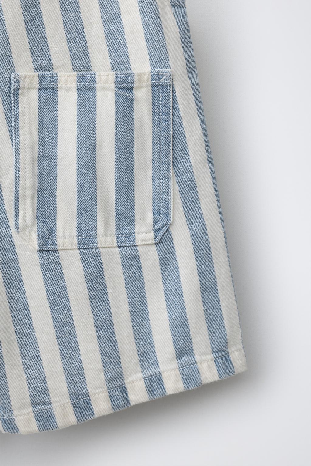 КОРОТКИЙ КОМБИНЕЗОН ИЗ САРЖИ В ПОЛОСКУ