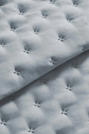 Стежковая покрывало с точечным узором