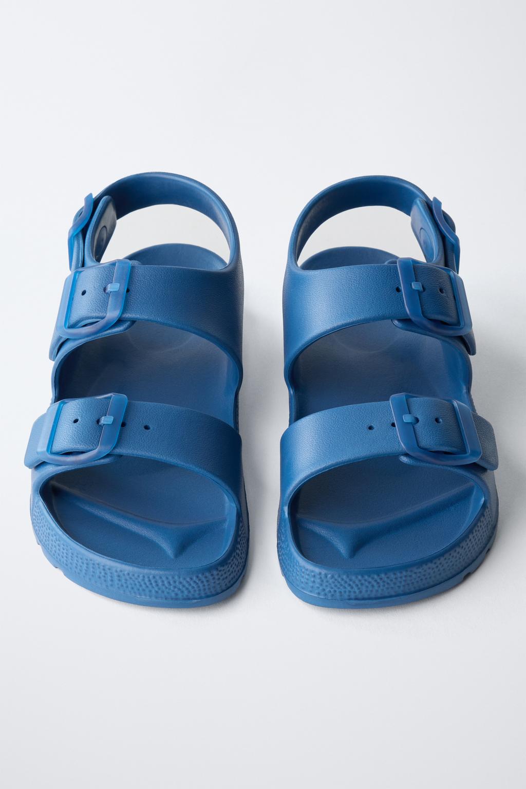 РЕЗИНОВЫЕ САНДАЛИИ С ПРЯЖКАМИ