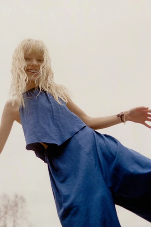 Длинный комбинезон из льна- Заказать в России