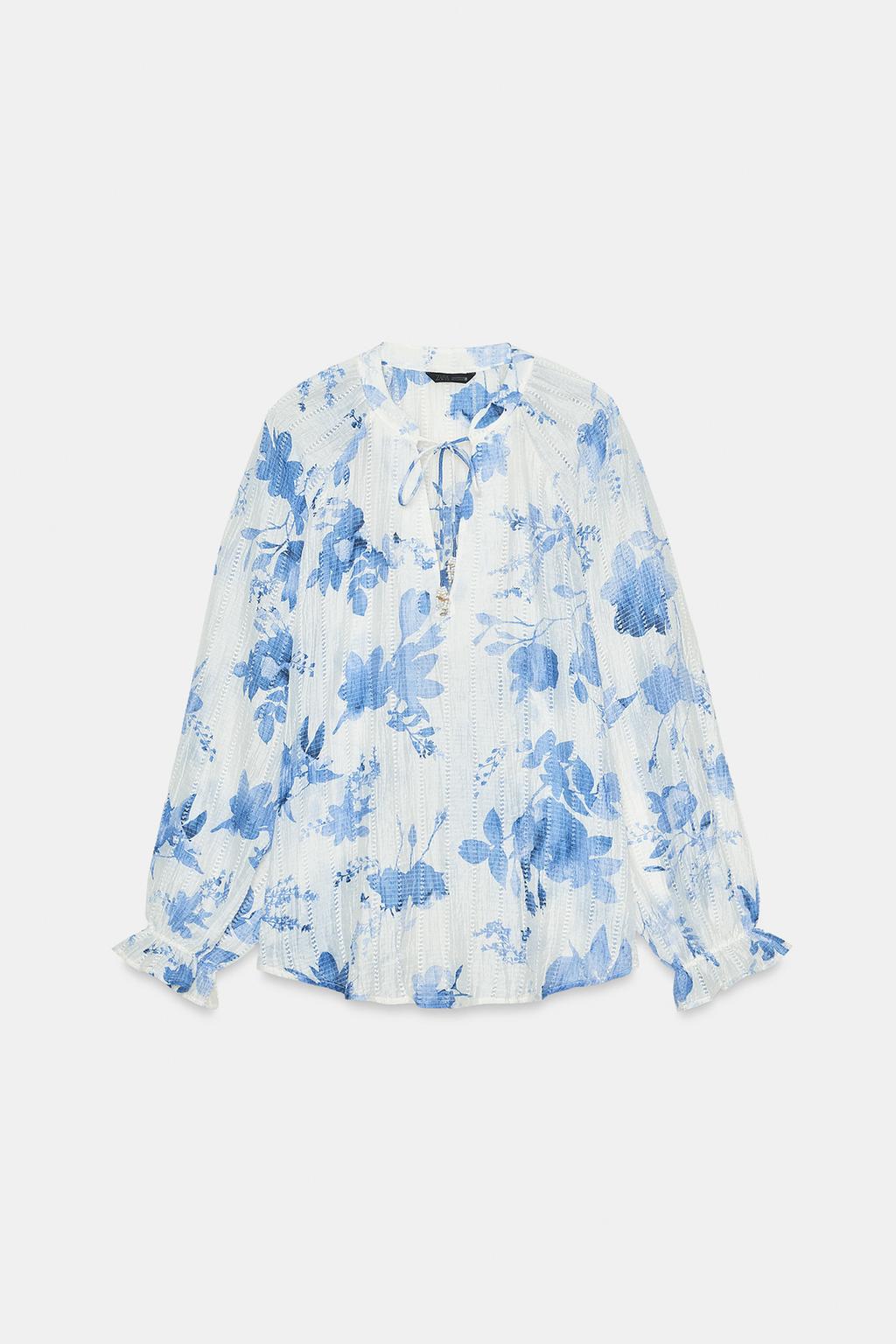 РУБАШКА С ЦВЕТОЧНЫМ ПРИНТОМ И БУСИНАМИ