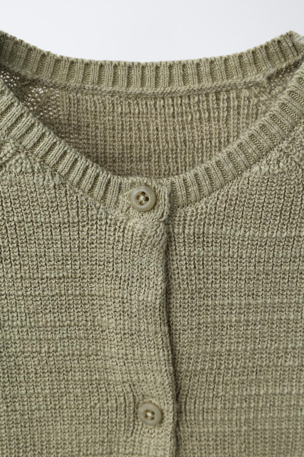 КОРОТКИЙ КОМБИНЕЗОН С ЖЕМЧУЖНЫМ УЗОРОМ