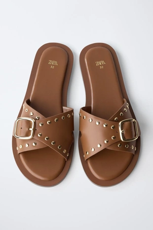 Сандалии с заклепками- Заказать в России