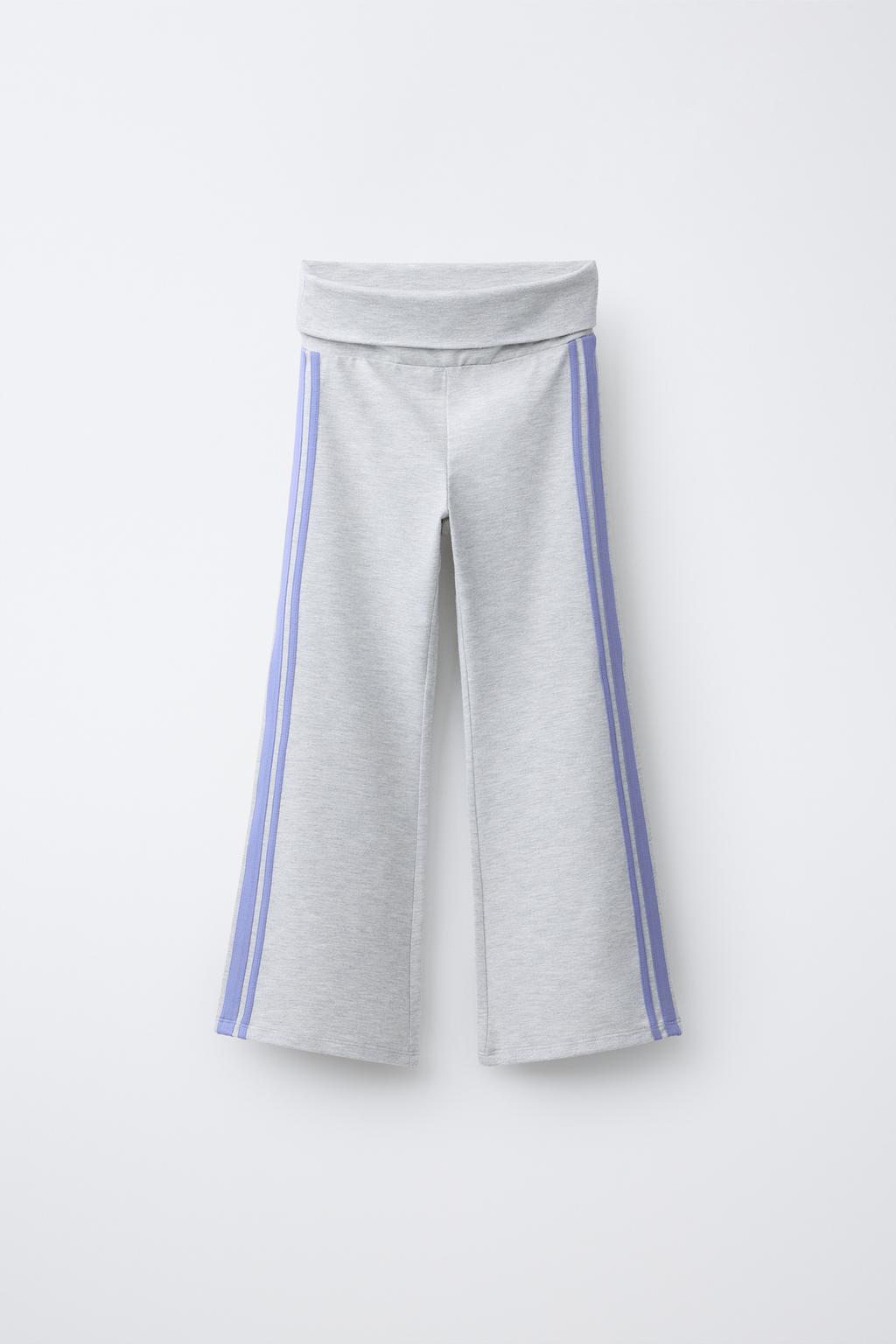 РАСКЛЕШЕННЫЕ ЛЕГИНСЫ С ЛАМПАСАМИ