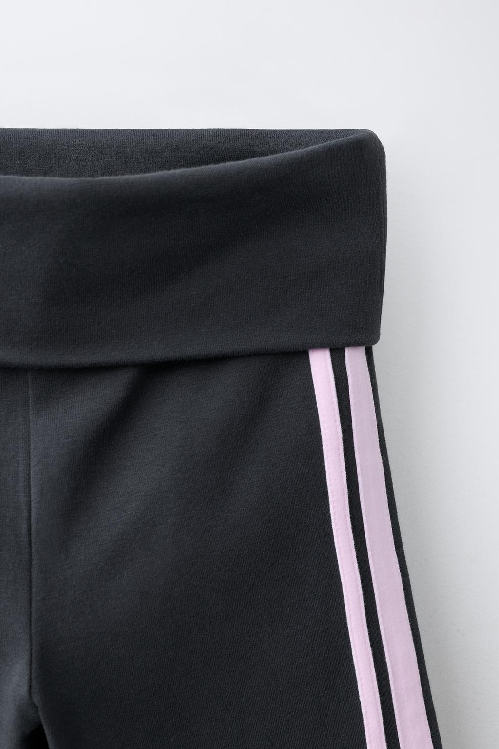 РАСКЛЕШЕННЫЕ ЛЕГИНСЫ С ЛАМПАСАМИ