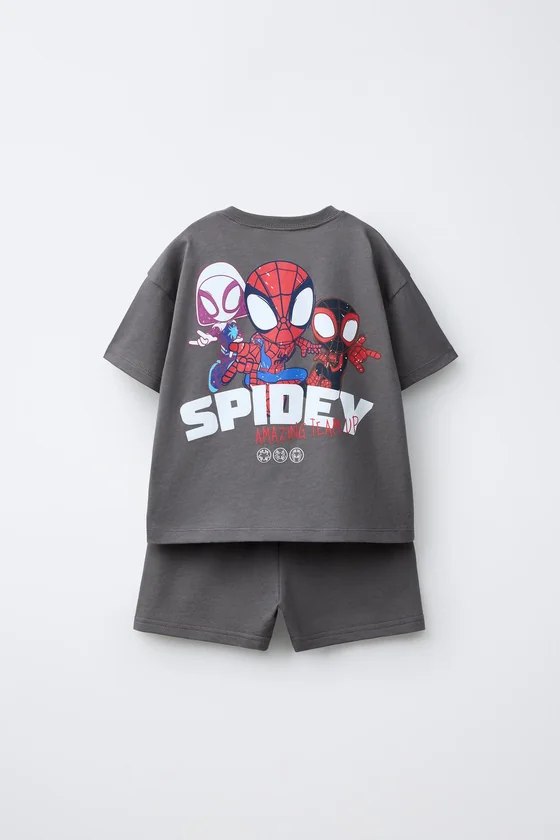 КОМПЛЕКТ ДЖОГГИНГ: ФУТБОЛКА И БЕРМУДЫ SPIDEY © MARVEL