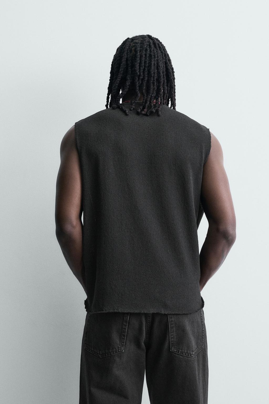 ТРИКОТАЖНЫЙ ТОП БЕЗ РУКАВОВ