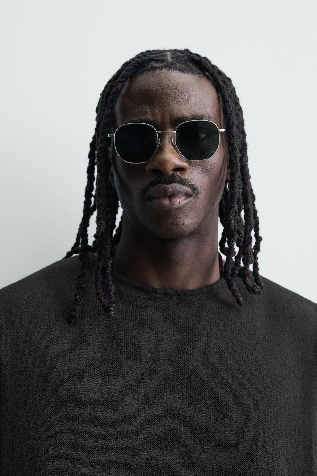 ТРИКОТАЖНЫЙ ТОП БЕЗ РУКАВОВ