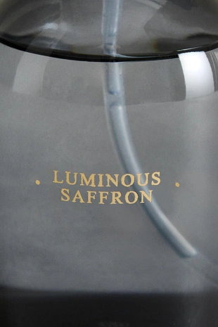 (230 мл) освежитель воздуха-спрей сладкий шафран- Заказать в России