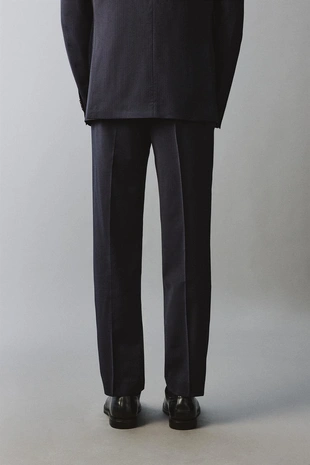 Костюмные брюки в тонкую полоску из 100% шерсти- Заказать в России