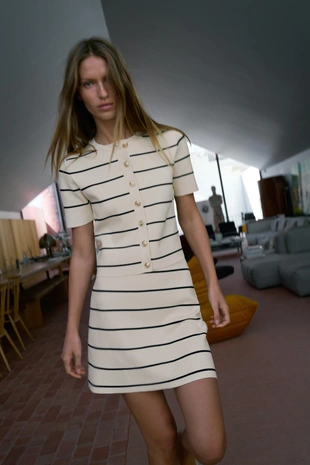 Кардиган в полоску с короткими рукавами- Заказать в России