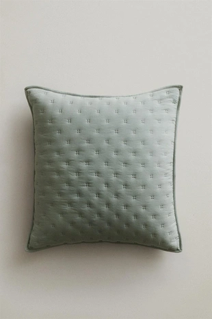 Стеганая наволочка с точками- Заказать в России