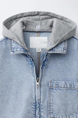 Джинсовая куртка-рубашка со съемным капюшоном- Заказать в России