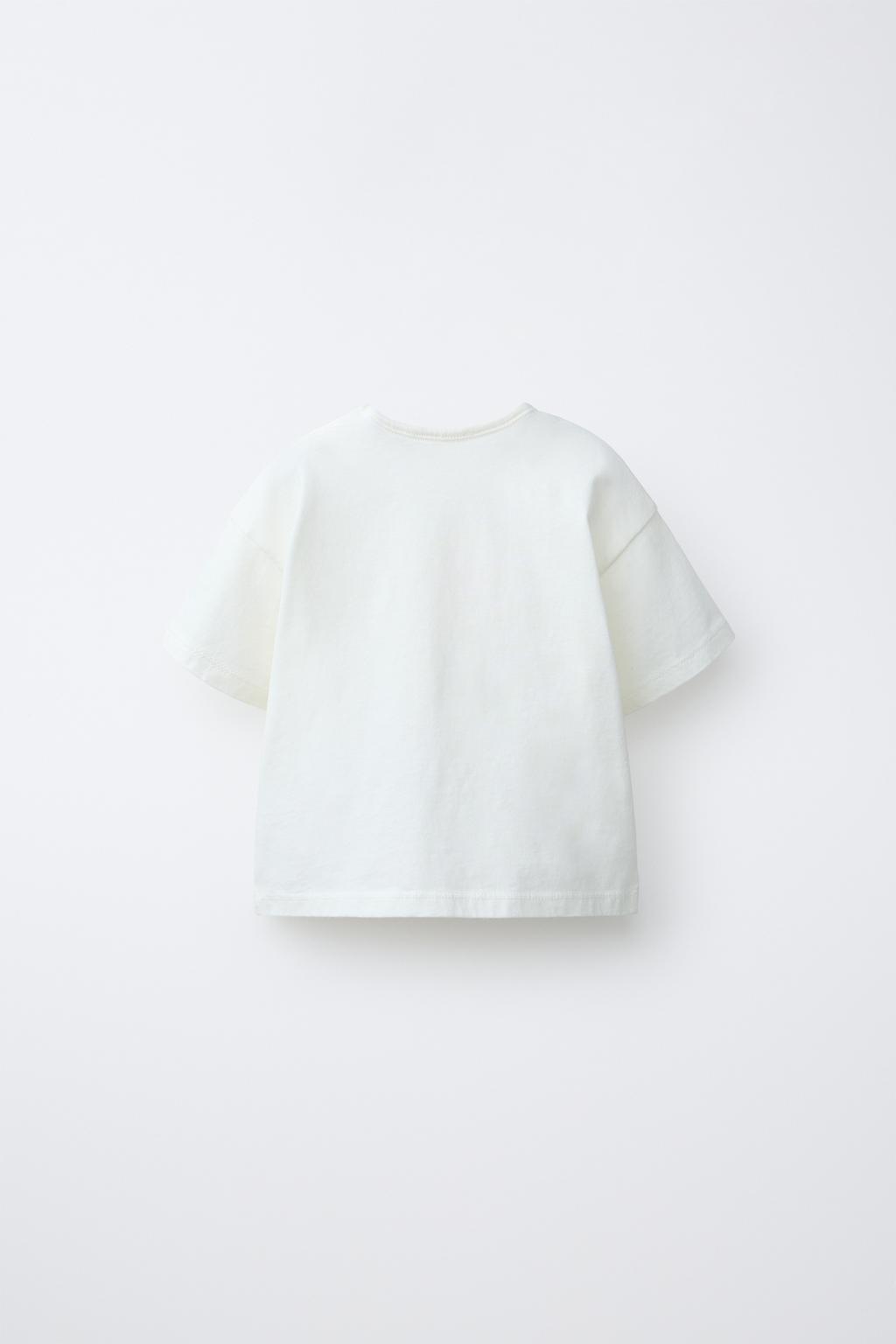 ФУТБОЛКА С ВЫШИТЫМИ ЦЫПЛЯТАМИ