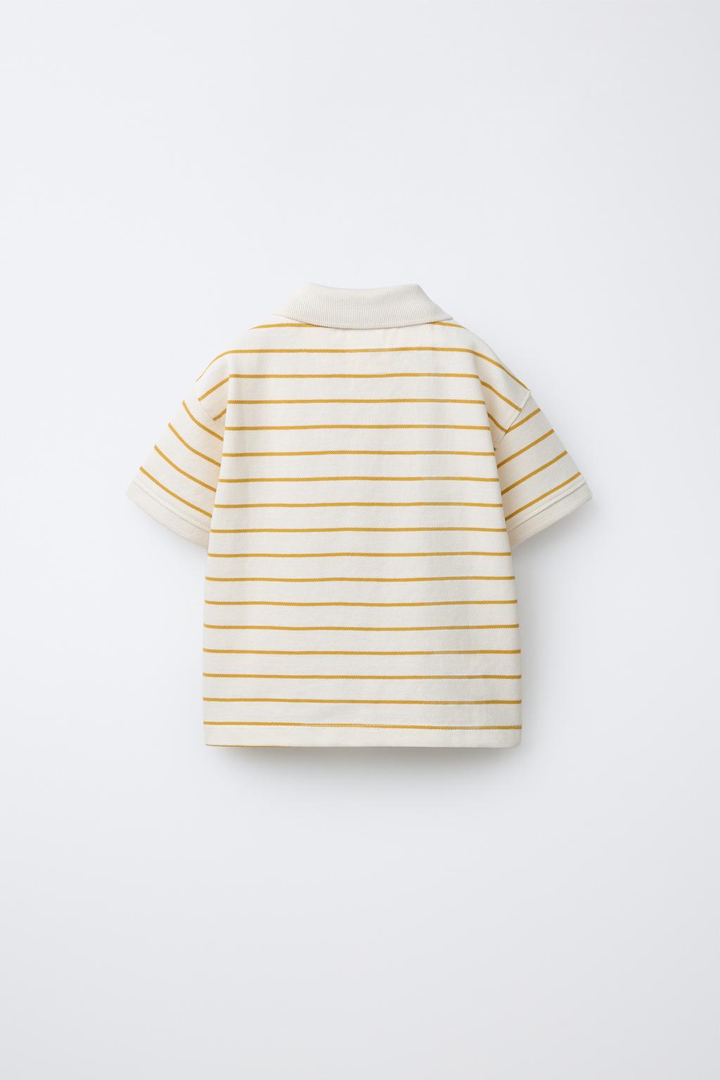 ПОЛО С ПРИНТОМ В ПОЛОСКУ