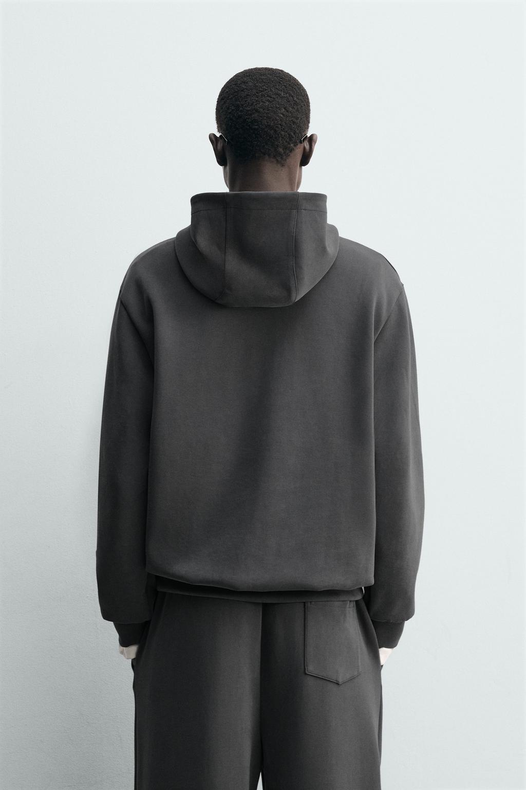 ХУДИ С ЭФФЕКТОМ ПОТЕРТОСТИ SOFT