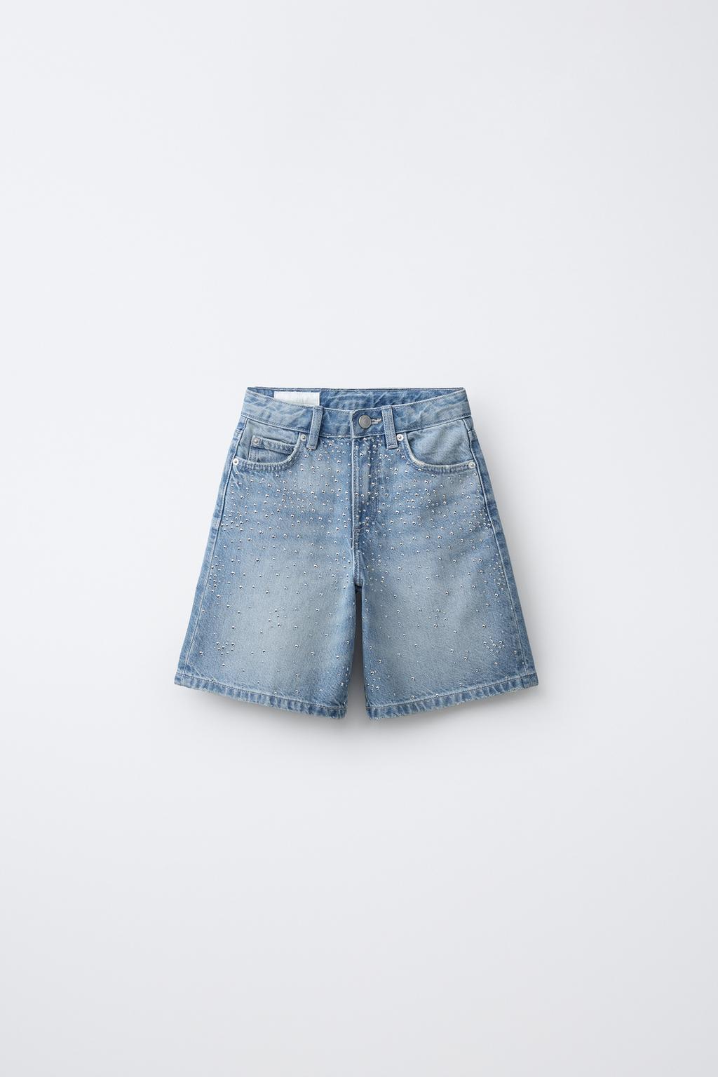 ДЛИННЫЕ ДЖИНСОВЫЕ ШОРТЫ СО СТРАЗАМИ