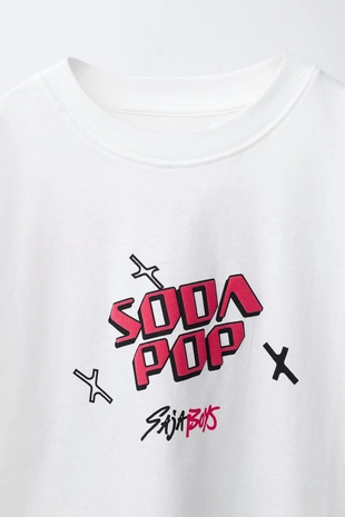 Футболка Kpop Demon Hunters™ Netflix © с принтом- Заказать в России