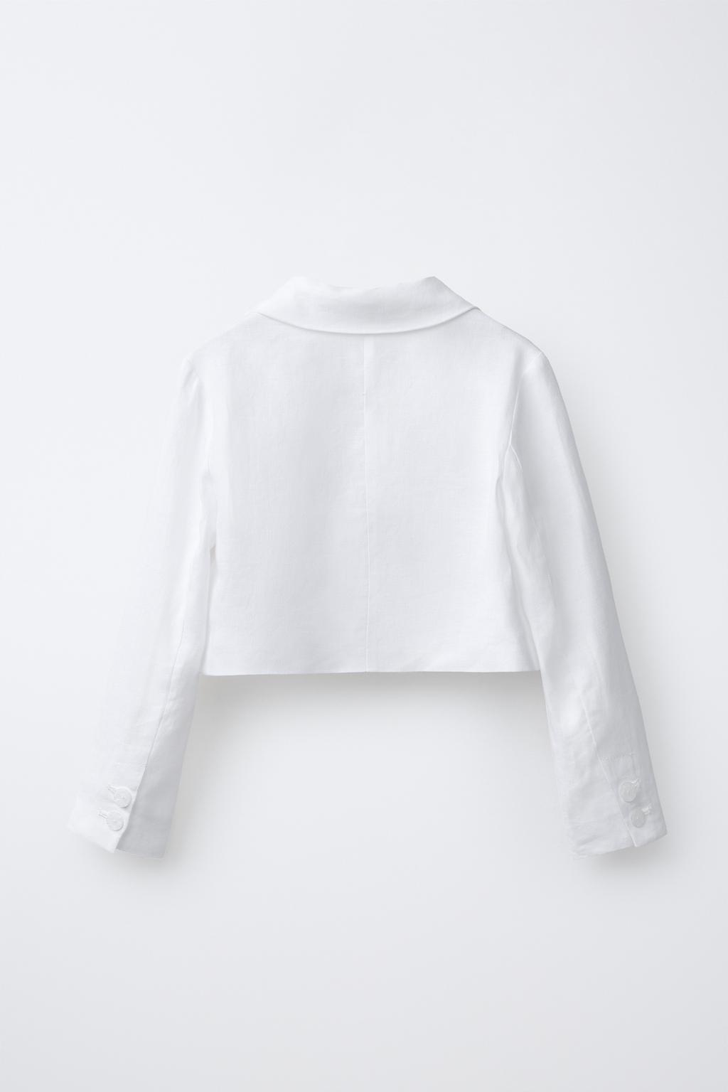 УКОРОЧЕННЫЙ БЛЕЙЗЕР ИЗ 100% ЛЬНА