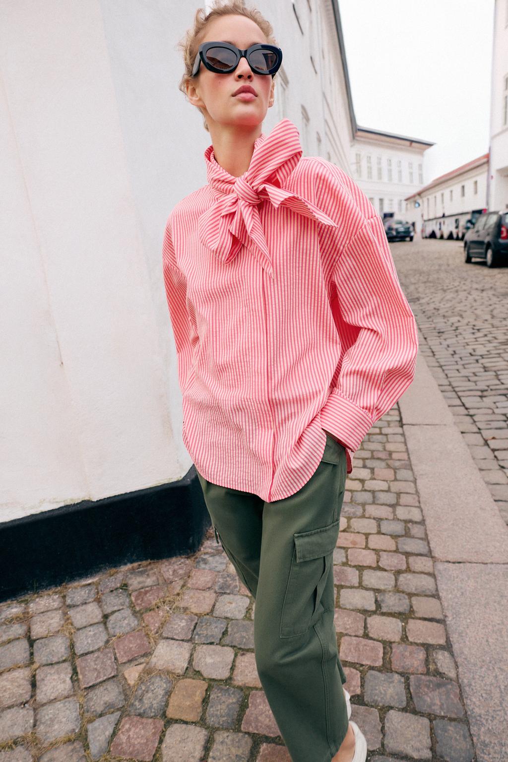 РУБАШКА В ПОЛОСКУ С БАНТОМ