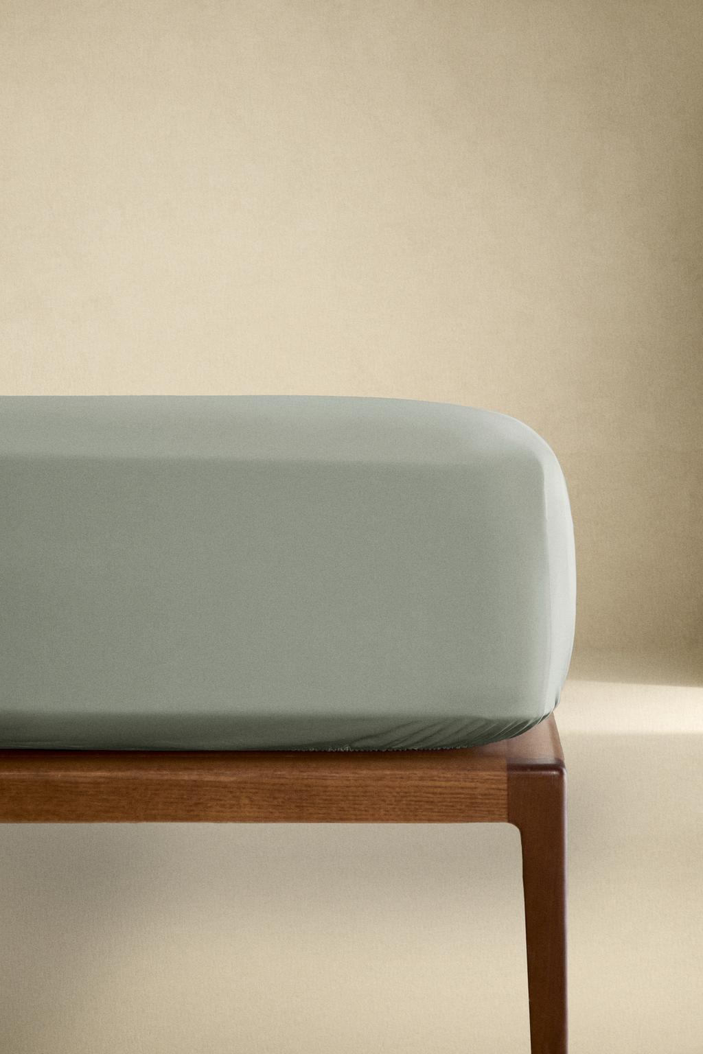 Простынь на резинке percale | 30 см (300 нитей)