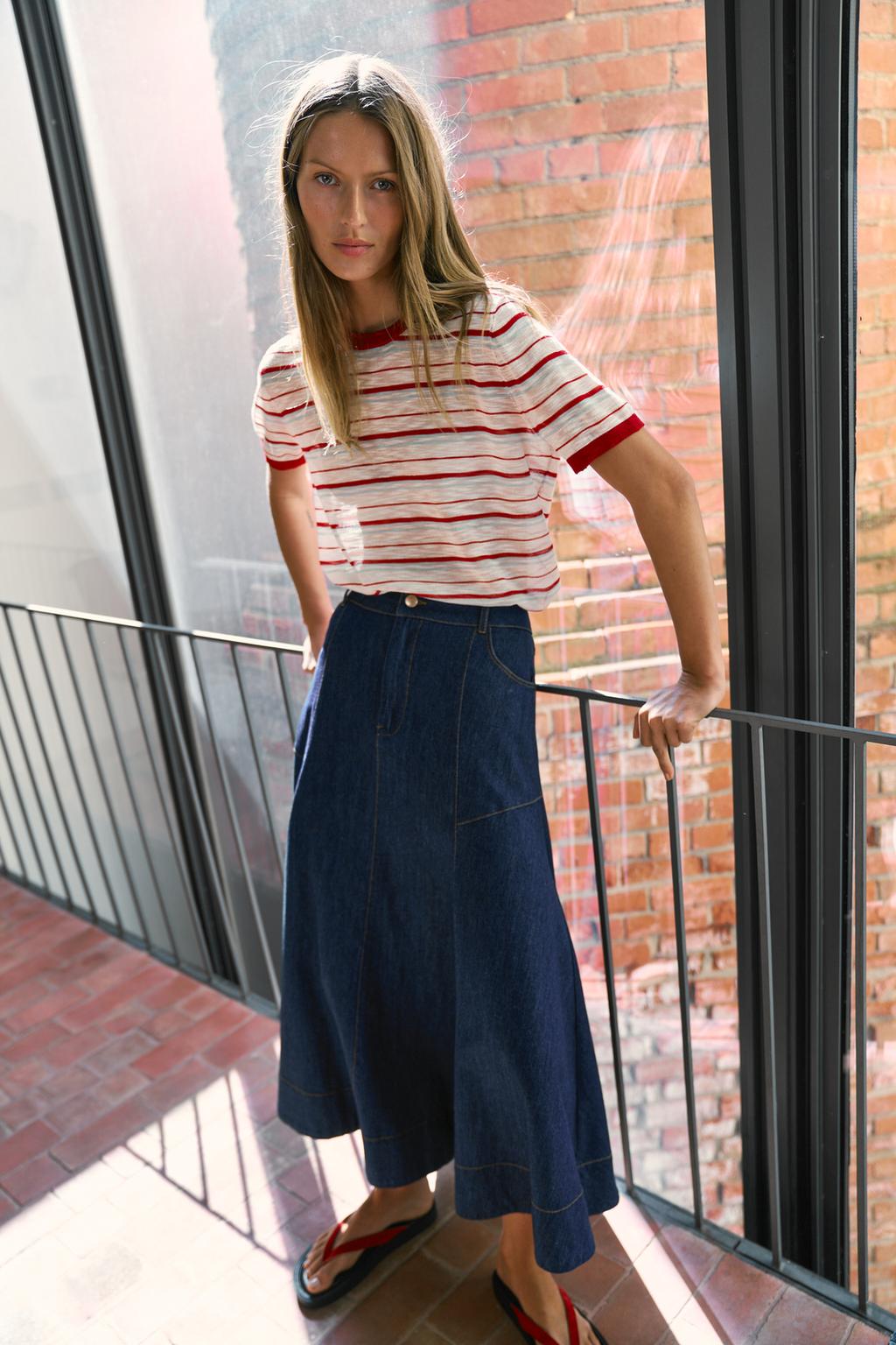 ЮБКА МИДИ РАСКЛЕШЕННАЯ