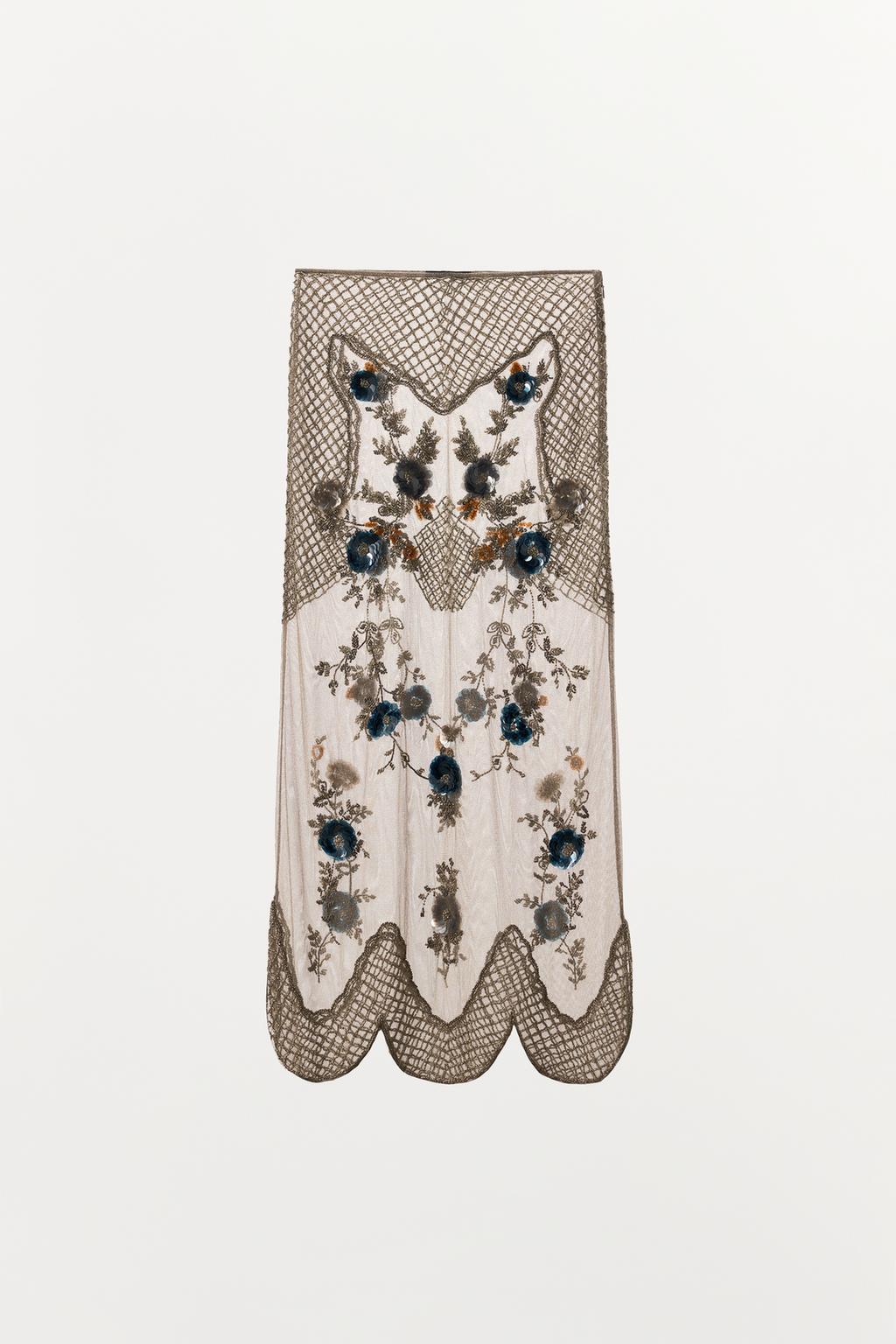 ЮБКА МИДИ С БУСИНАМИ И ПАЙЕТКАМИ