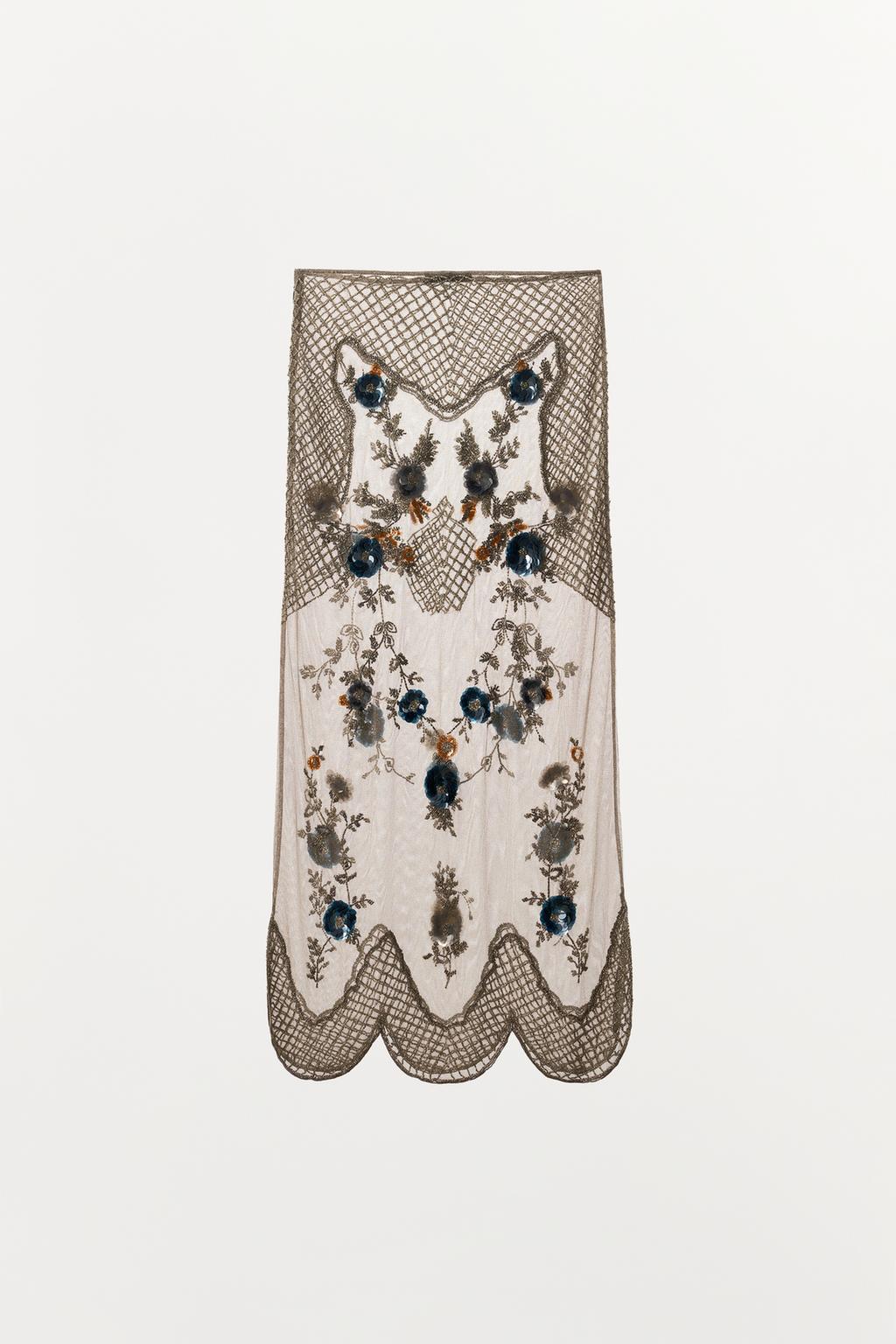 ЮБКА МИДИ С БУСИНАМИ И ПАЙЕТКАМИ