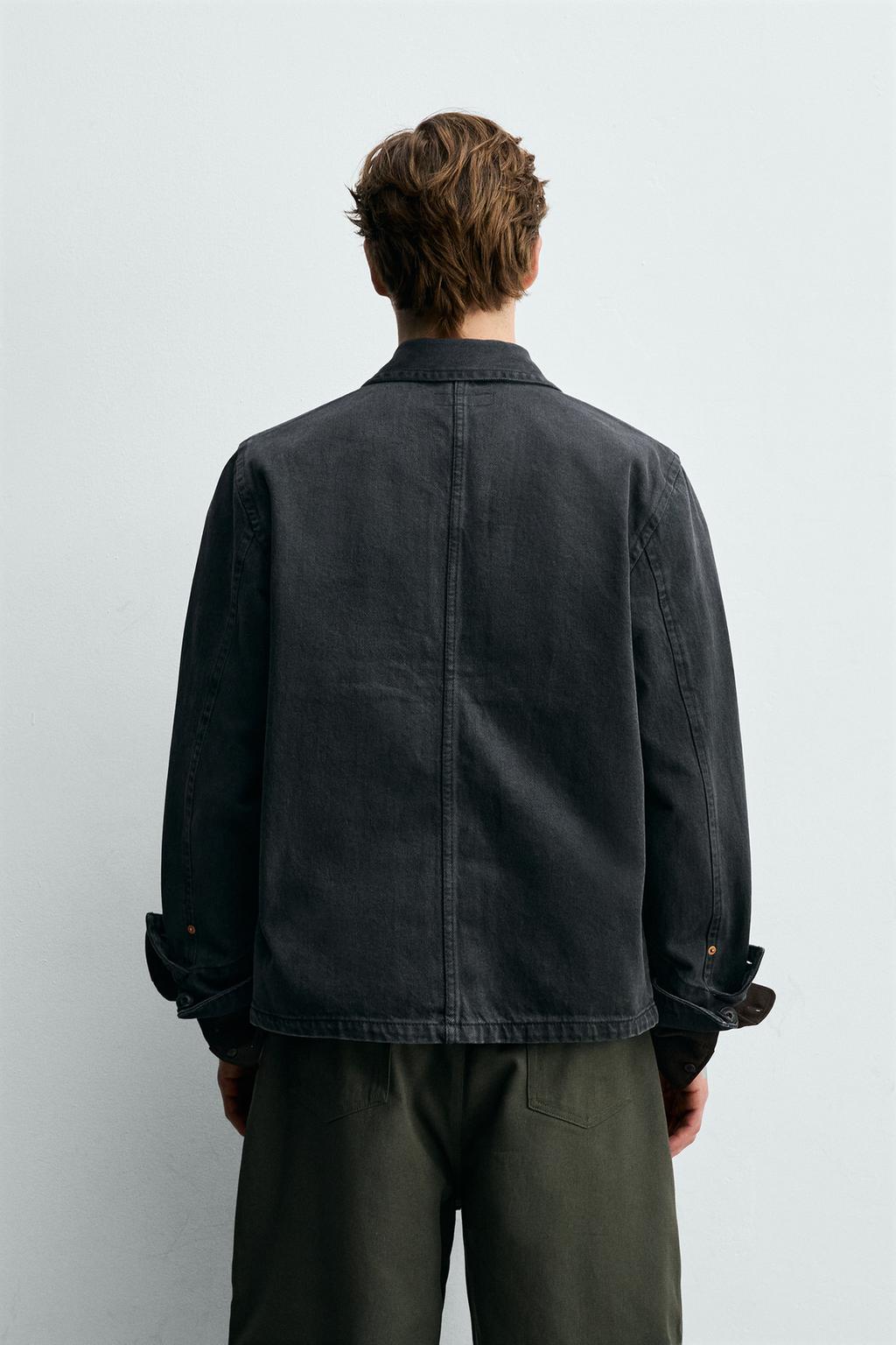 КУРТКА-РУБАШКА СВОБОДНОГО КРОЯ С КАРМАНАМИ