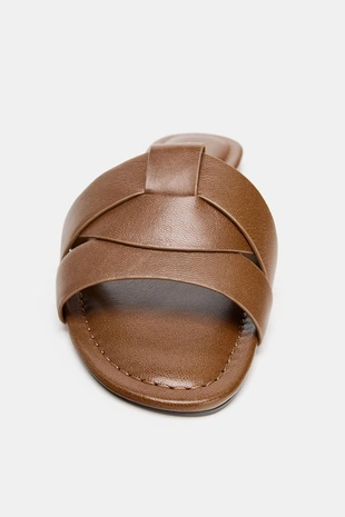 Сандалии из кожи на плоской подошве- Заказать в России