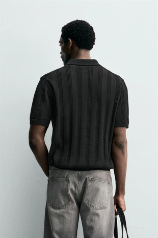 Поло из рельефного трикотажа
