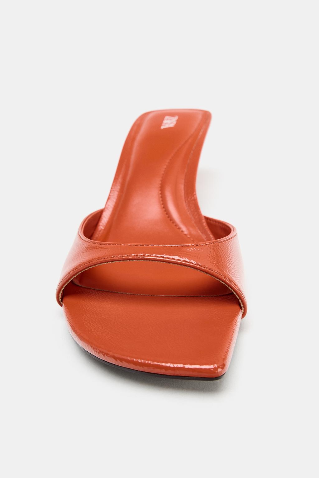 БОСОНОЖКИ-МЮЛИ НА КАБЛУКЕ