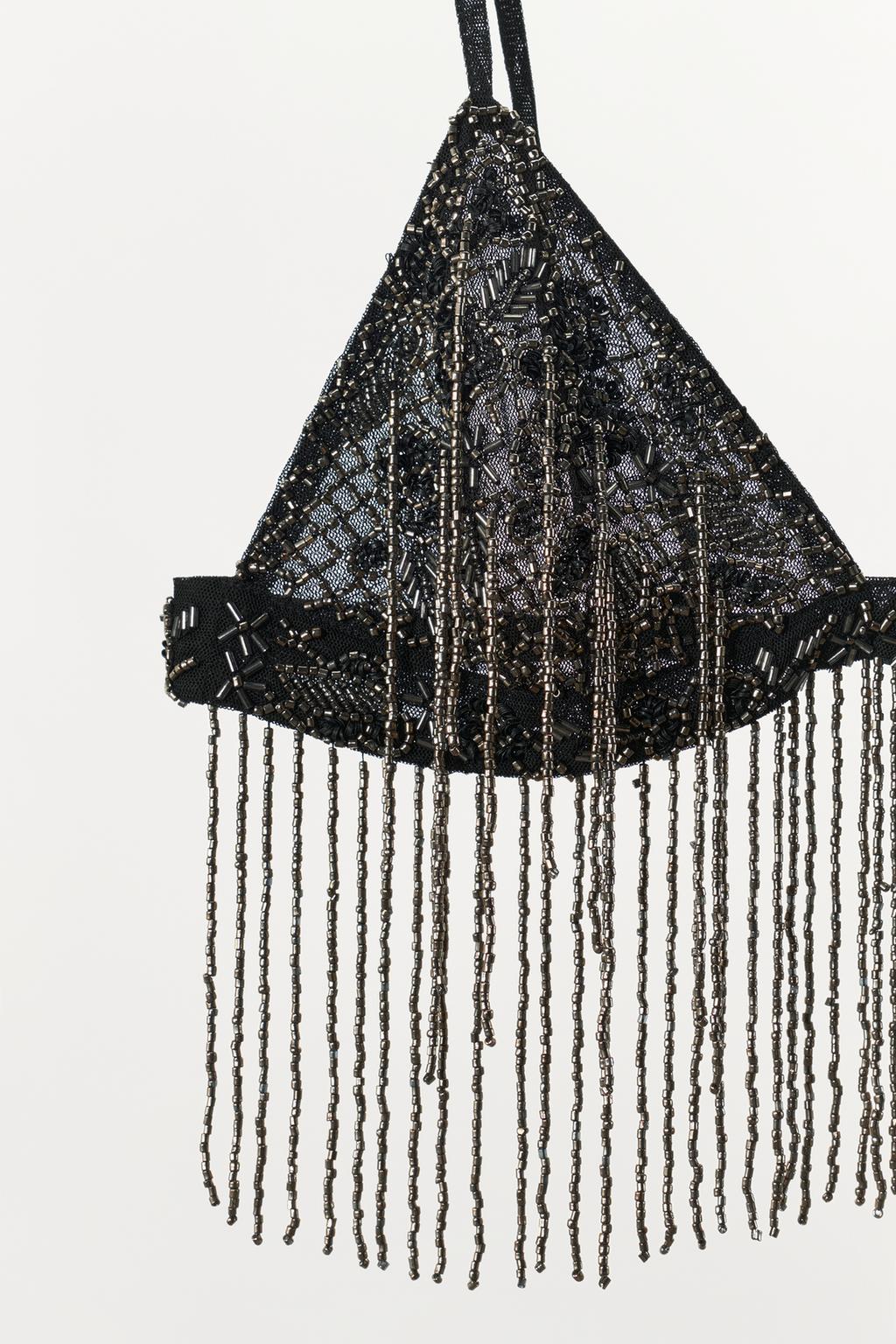 БЮСТГАЛЬТЕР С БУСИНАМИ И БАХРОМОЙ