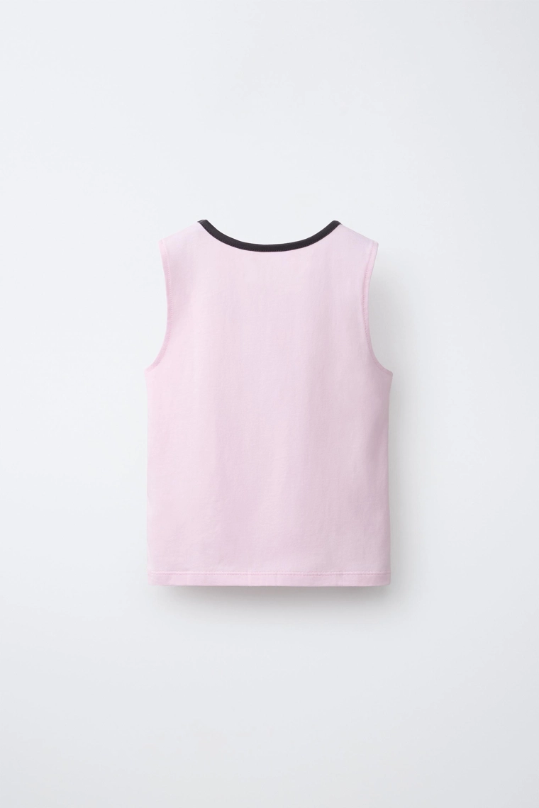 Футболка с лозунгом и контрастными отделками