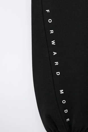 Брюки-джоггеры из ткани интерлок- Заказать в России