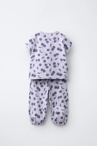 Комплект из футболки и шароваров «вишенки»- Заказать в России