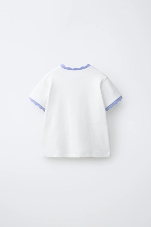 Футболка в рубчик с контрастной отделкой и вышивкой- Заказать в России