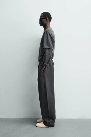 Мягкие джоггеры с эффектом потертости- Заказать в России