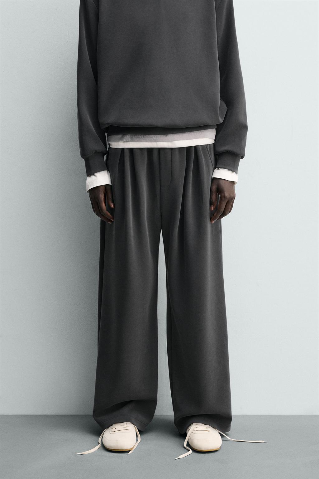 ДЖОГГЕРЫ INTERLOCK RELAXED FIT