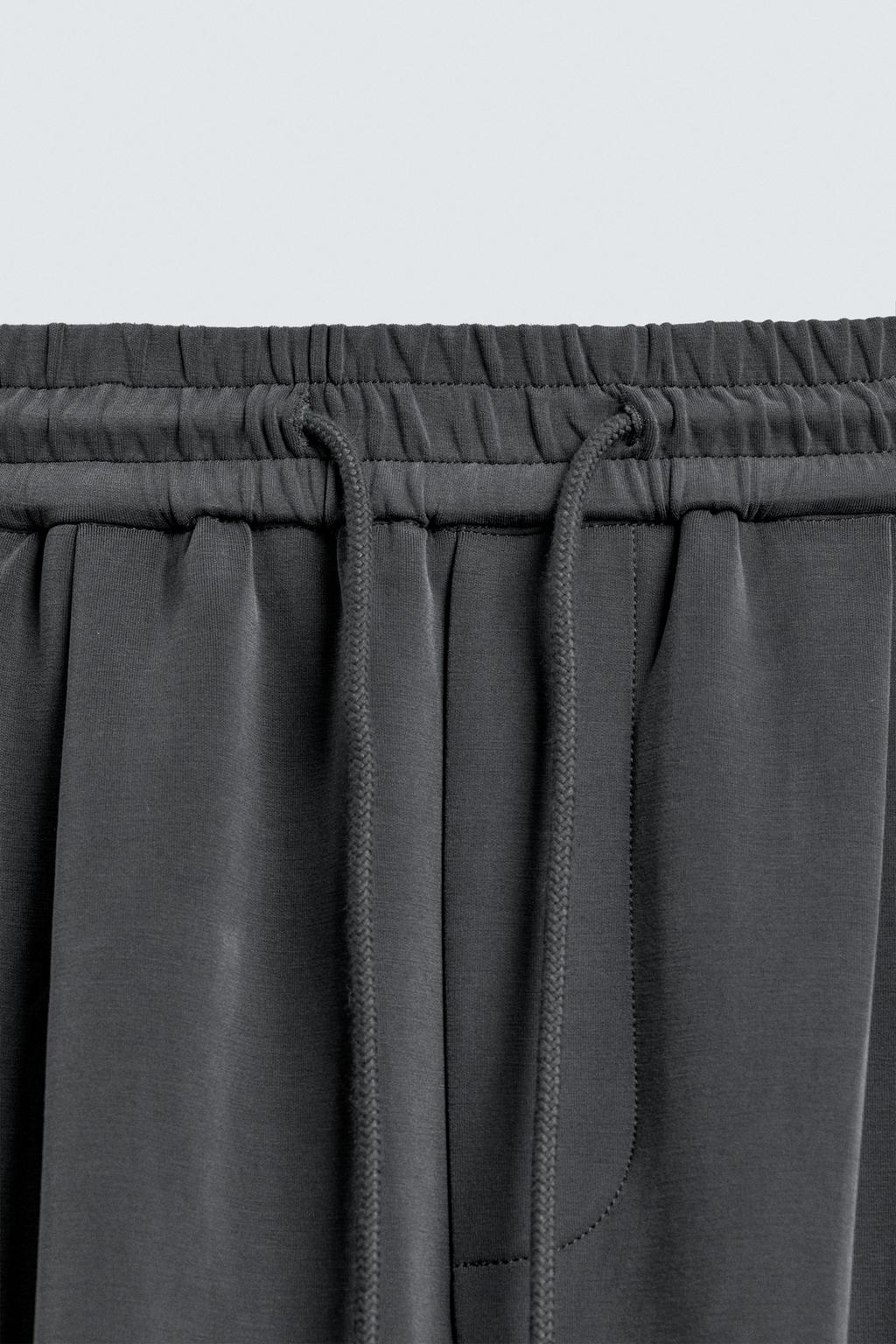 ДЖОГГЕРЫ INTERLOCK RELAXED FIT