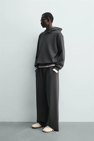 Джоггеры Interlock Relaxed Fit