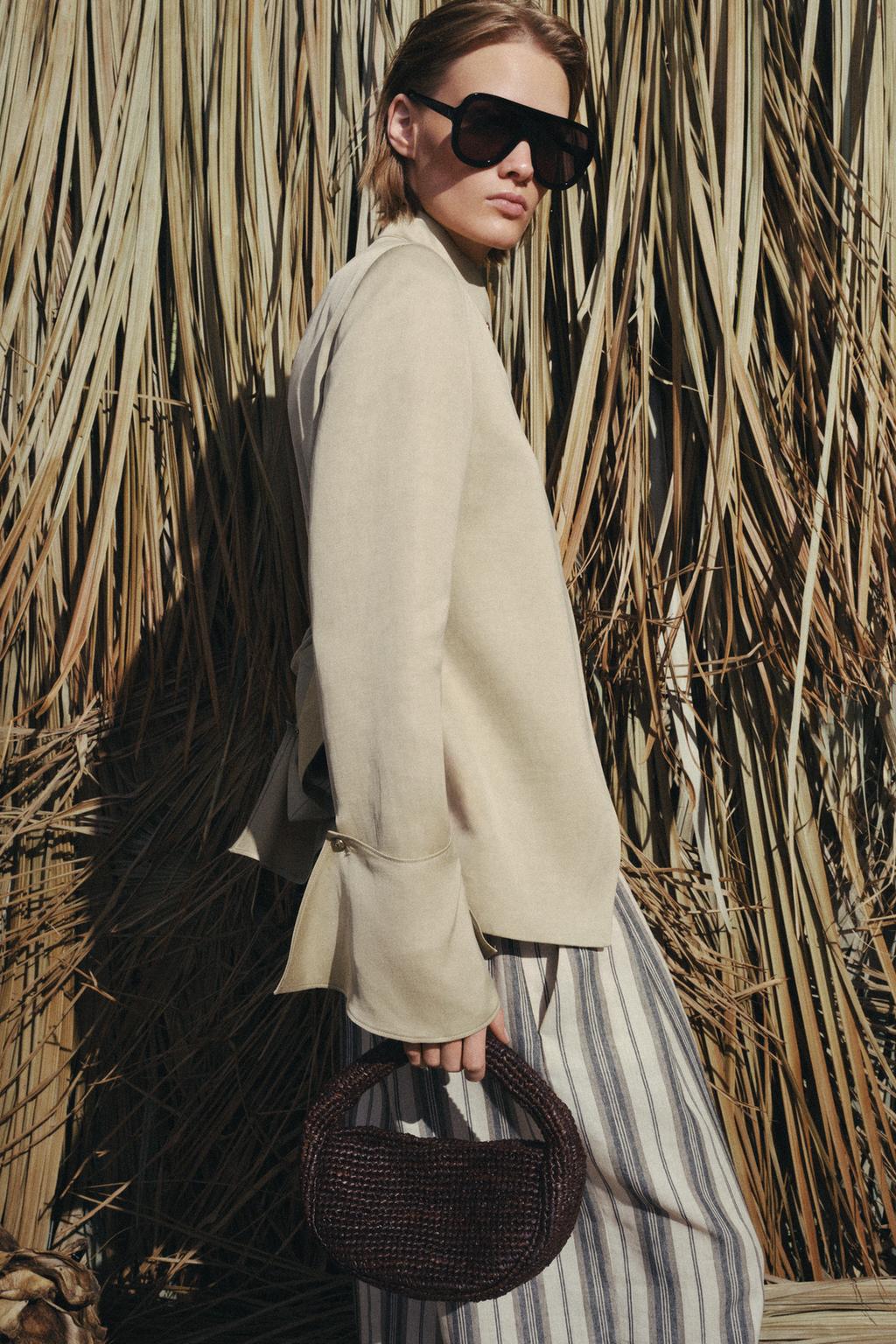 СУМКА-КЛАТЧ ИЗ РАФИИ