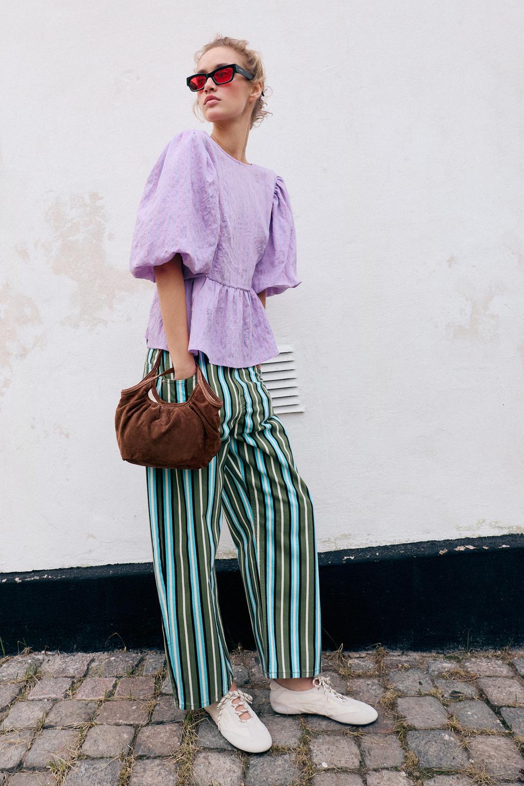 Блузка в полоску с рукавами-фонариками и бантом