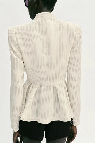 Блейзер с баской в полоску- Заказать в России