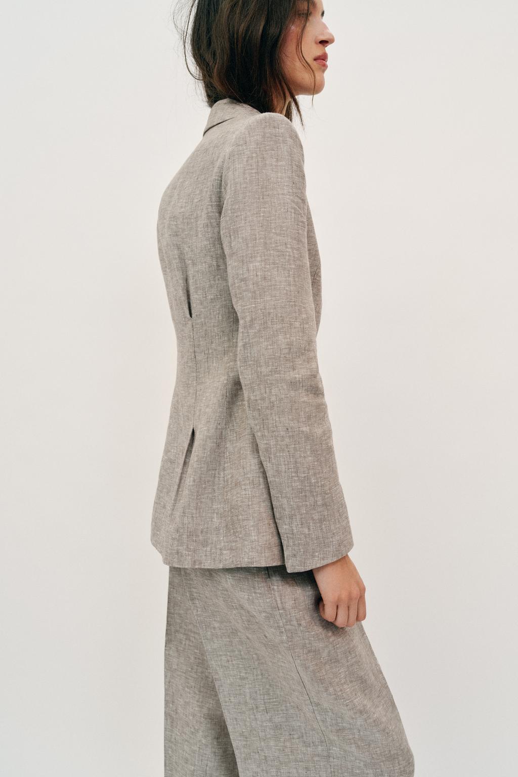 БЛЕЙЗЕР ИЗ 100% ЛЬНА С ПОДПЛЕЧНИКАМИ