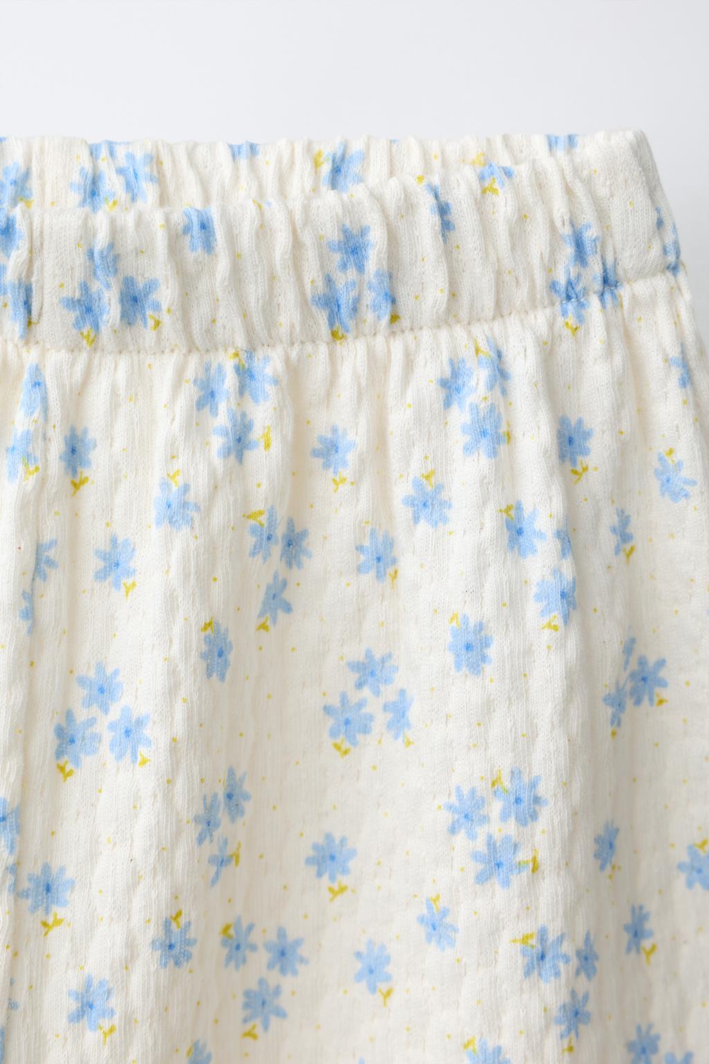 БРЮКИ-ДЖОГГЕРЫ С ЦВЕТОЧНЫМ УЗОРОМ