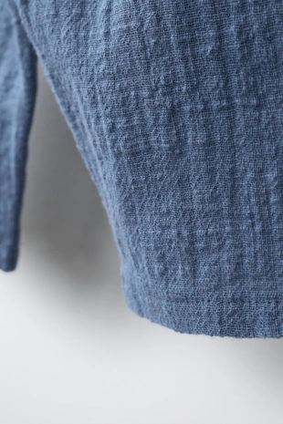 Брюки комбинированной текстуры- Заказать в России