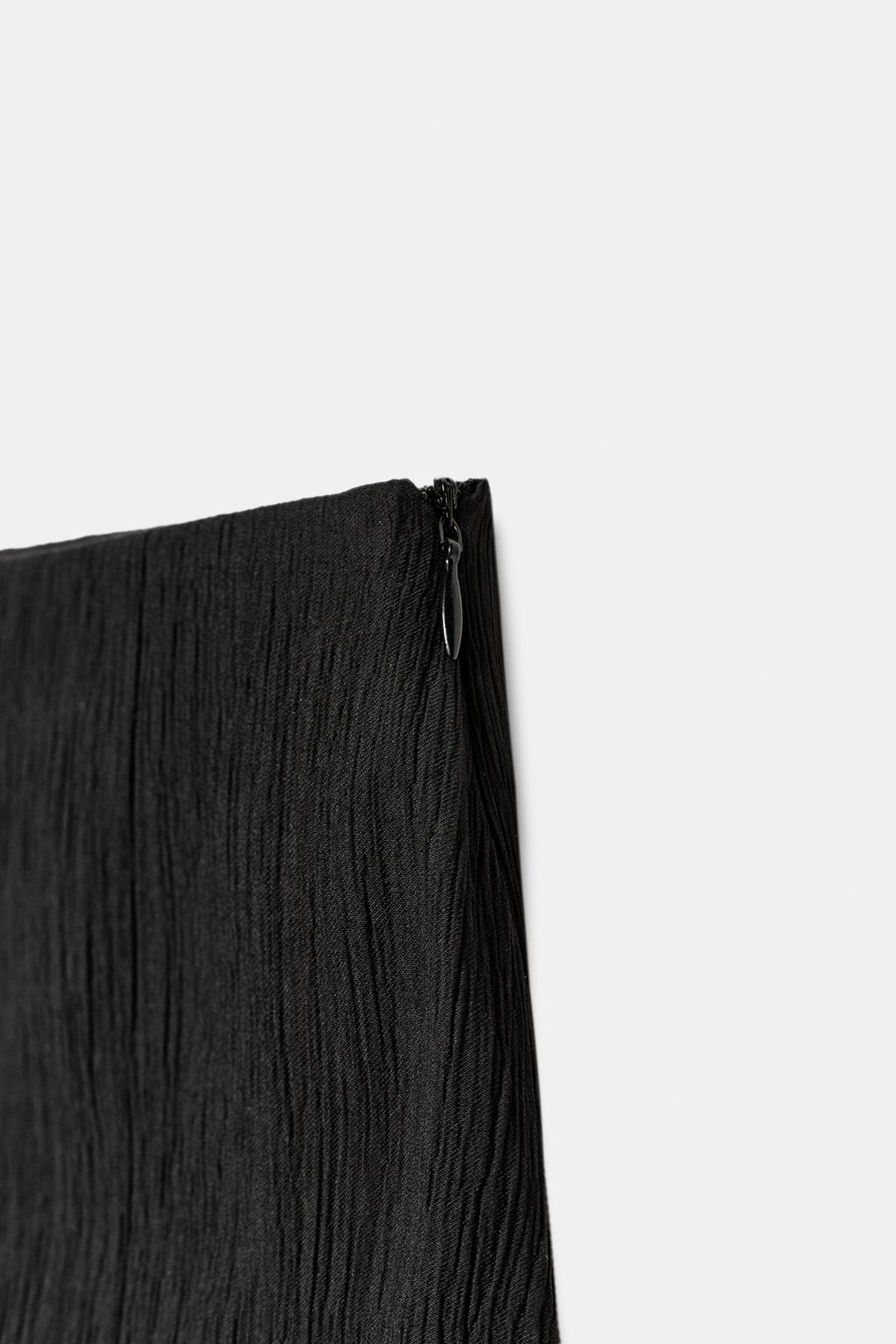 ШИРОКИЕ БРЮКИ С ПЛАТКОМ